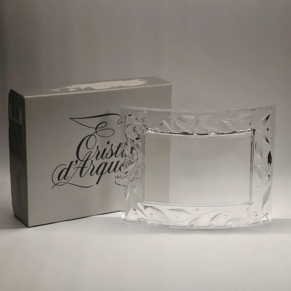 Cristal d'Arques Feuille 24% Lead Crystal 4x6 Photo Frame France 1996 w/ Box